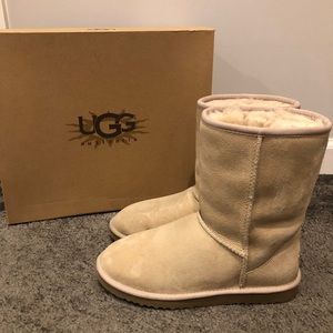 Ugg Classic Short Boots